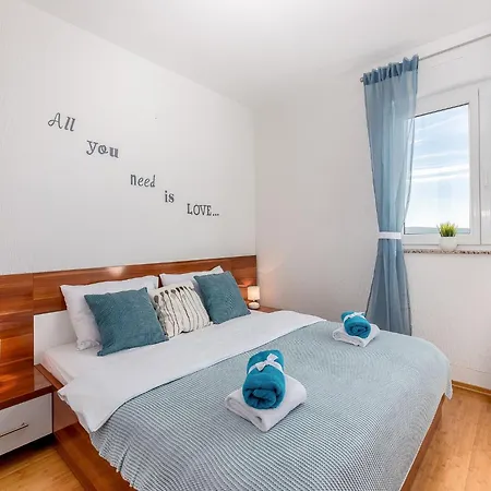 Apartment Splendid With Bubble Bath In Croatia Crikvenica