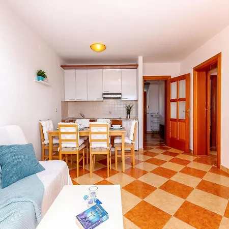Apartment Splendid With Bubble Bath In Croatia Crikvenica