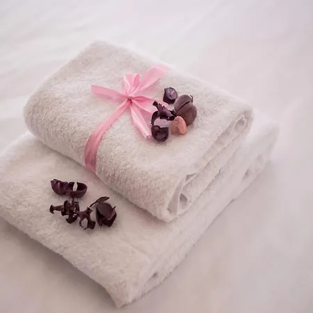 Splendid With Bubble Bath In Croatia Apartment *