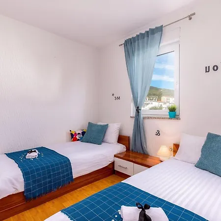 Διαμέρισμα Splendid With Bubble Bath In Croatia Crikvenica