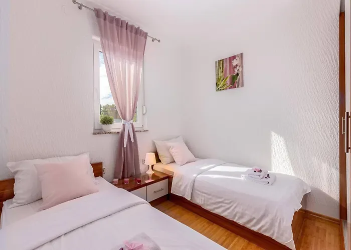 Appartamento Splendid With Bubble Bath In Croatia Crikvenica