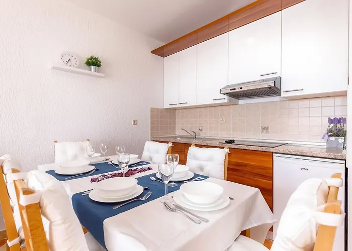 Splendid With Bubble Bath In Croatia Appartamento